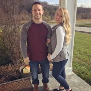 Meet your Posher, Caitlyn jacob